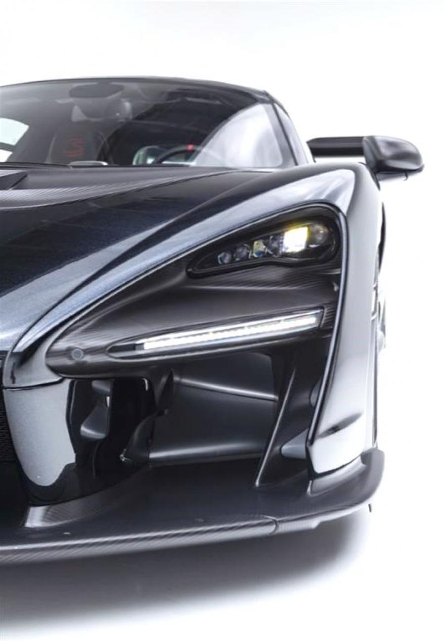 Детали экстерьера McLaren MSO Senna Bespoke Diamond Black 2019 года  (фото 25 из 37)